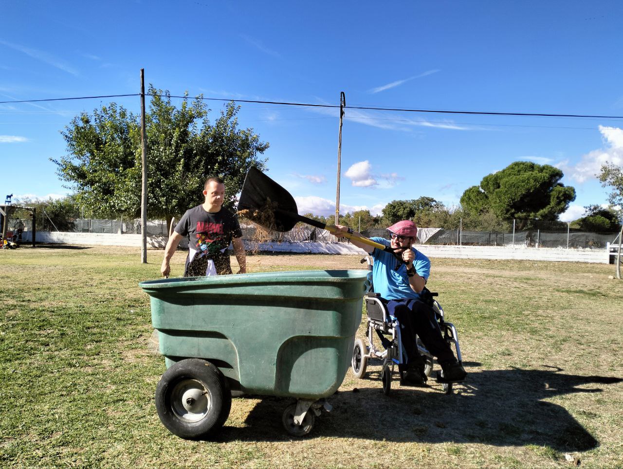 Creando Oportunidades en Comunidad