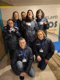 Rubén, José Antonio, Sara, Irene, José y Marta, integrantes del Programa Conociendo Avilés 2025, junto a su Educadora de apoyo Marta.