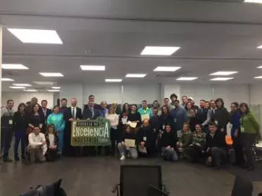 Foto de cierre Escuela Excelencia Industrial