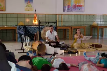sesión de cuencos tibetanos