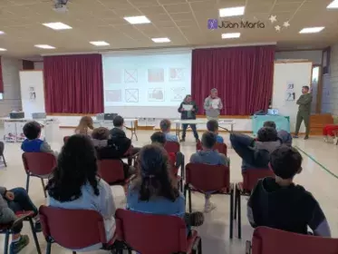 Ponencia en un centro educativo